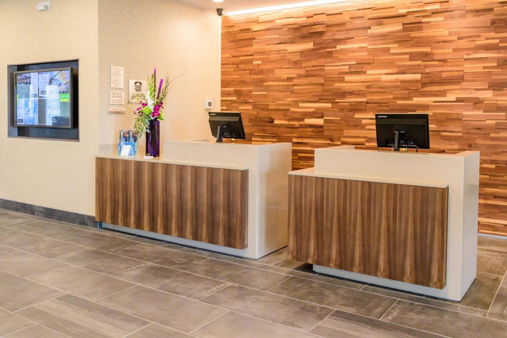 莱克杰克逊万豪万怡酒店 外观 照片
